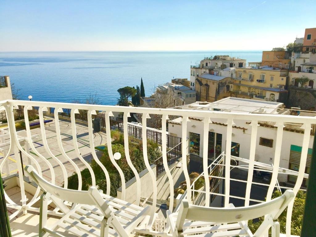 Двухместный номер Standard с балконом Hotel Villa Delle Palme in Positano