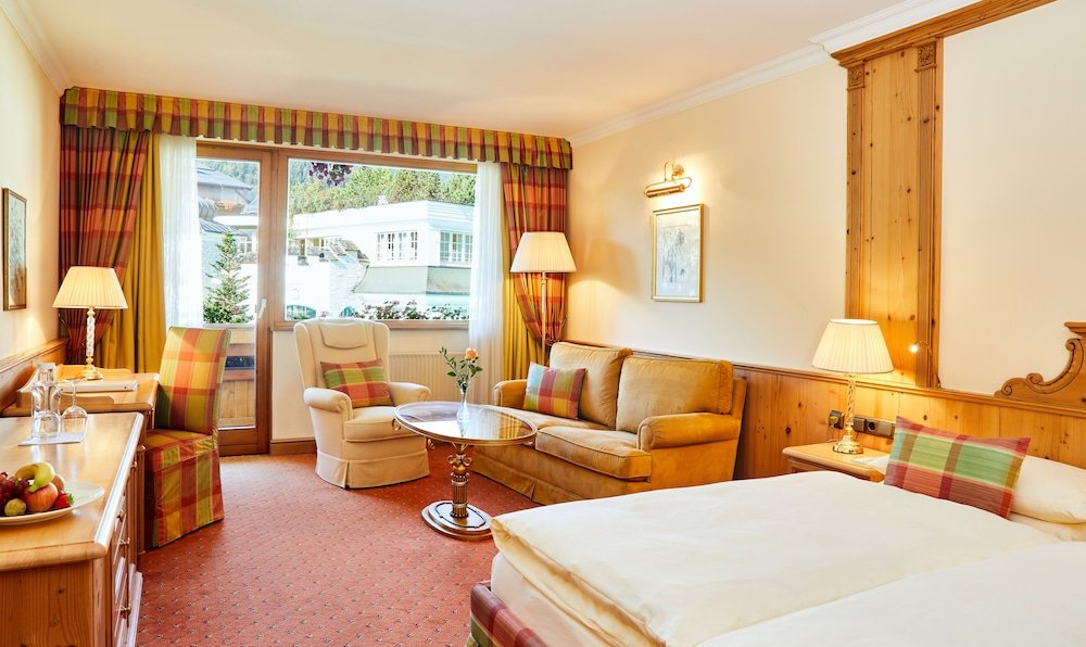 Deluxe room Hotel Salzburgerhof