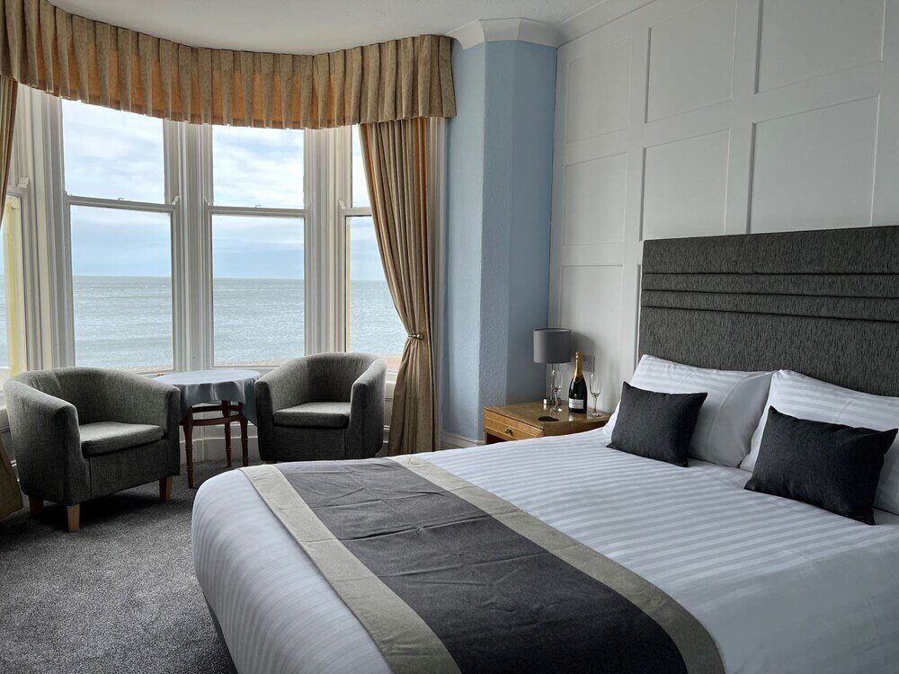Premier Double room with sea view Swn Y Mor