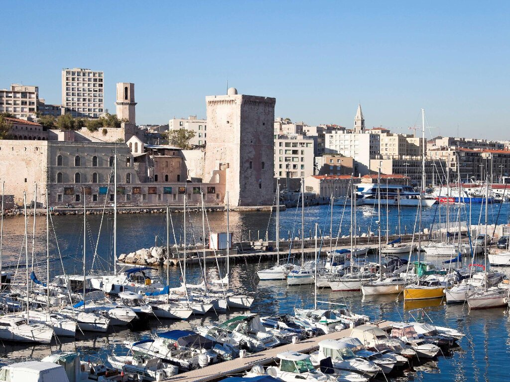 Номер Executive Novotel Marseille Vieux Port