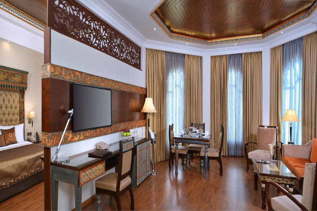 Люкс Deluxe Noormahal Palace Hotel