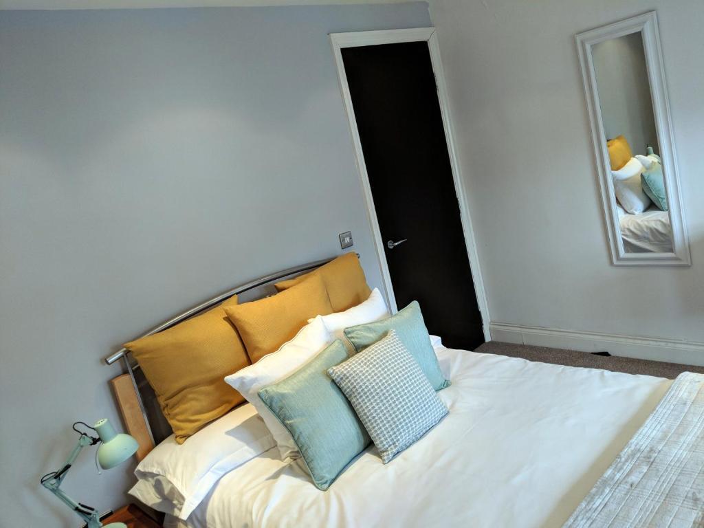 Koala and Tree - Regent 1 & 2 bed apartments in Cambridge city centre !! 剑桥