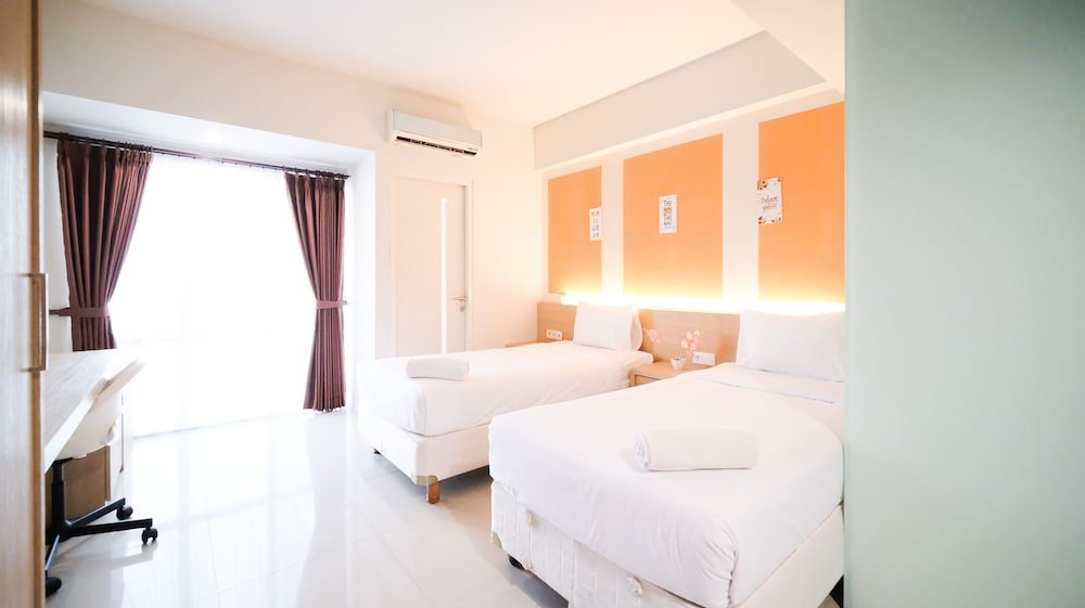Studio Best Deal And Cozy Stay Studio At The Square Surabaya Apartment