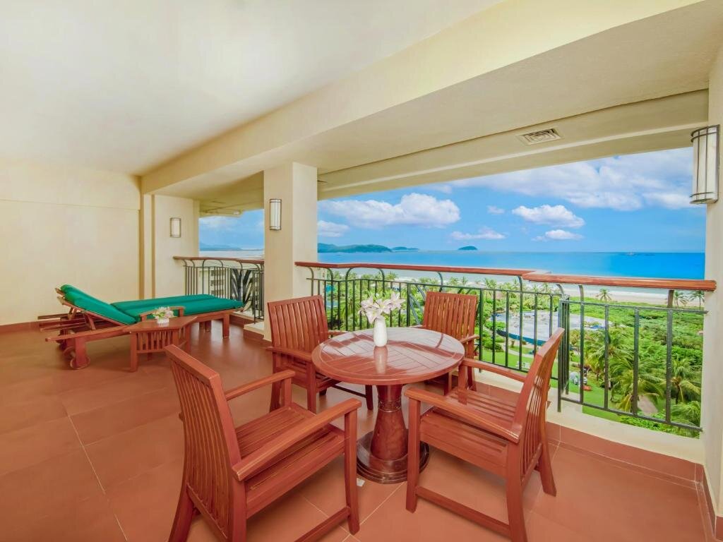 Standard Family room with sea view Horizon Resort & Spa Yalong Bay