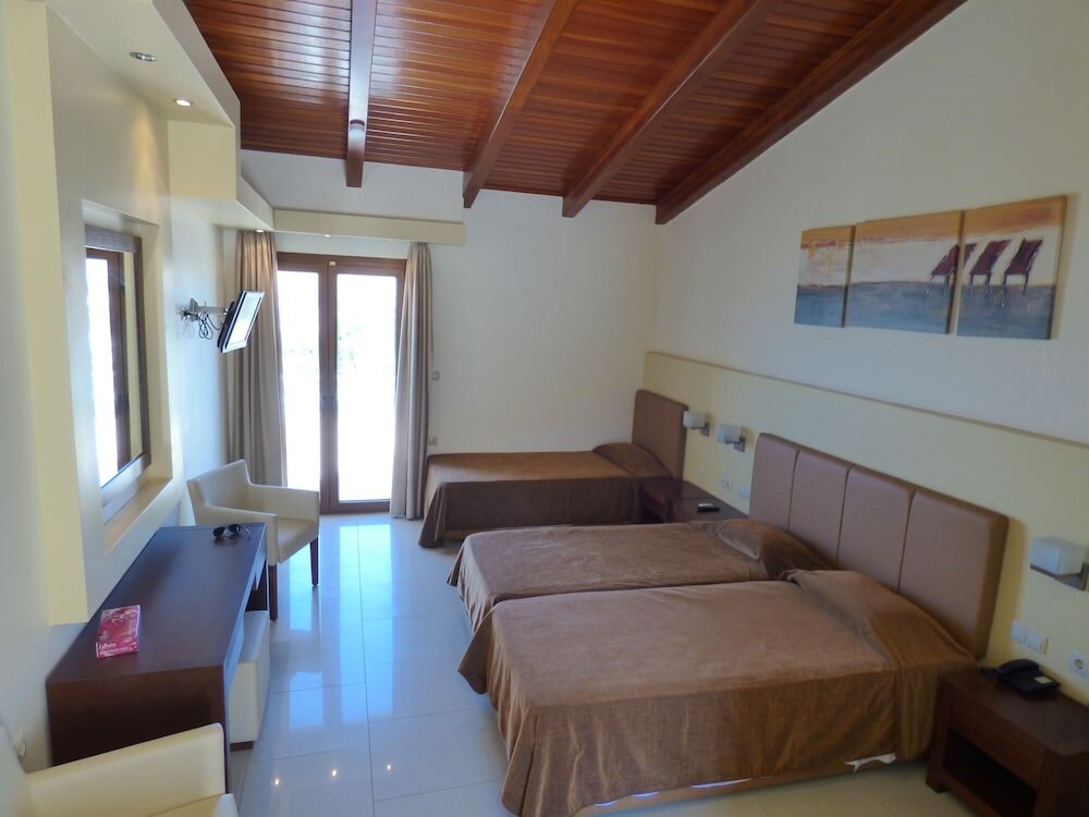 Standard Dreier Zimmer mit Balkon Lemnos Village Resort