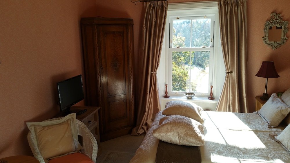 Deluxe Double room with mountain view Woodburn House