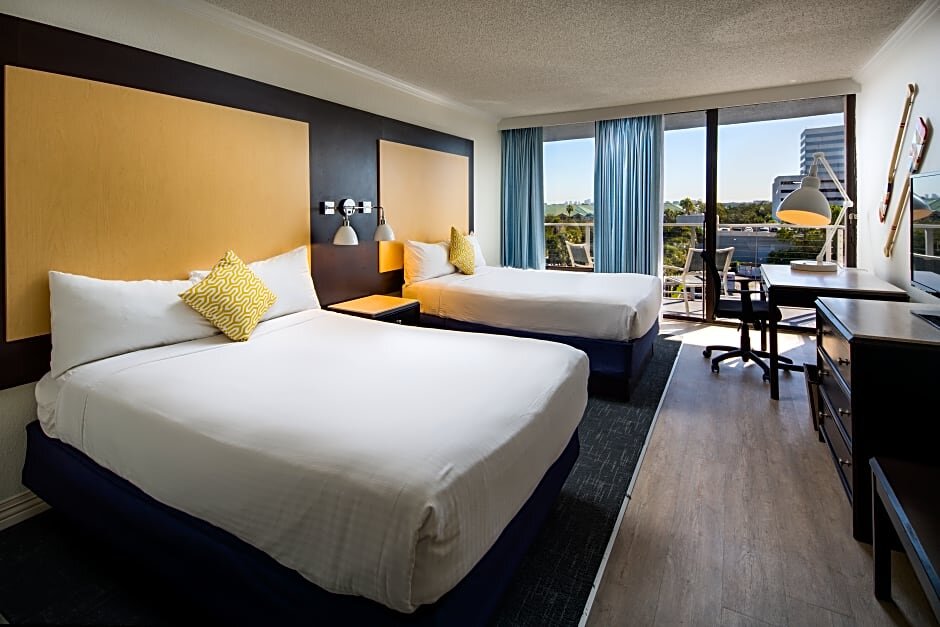 Двухместный номер Standard с балконом и с красивым видом из окна The Godfrey Hotel & Cabanas Tampa