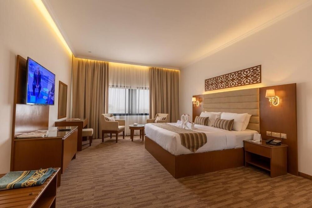 Superior Double room Hamdan Plaza Hotel