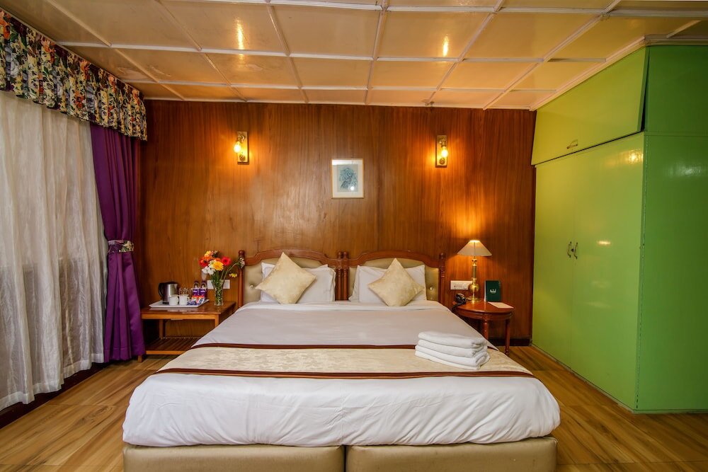 Deluxe room Mount Himalayan Resort
