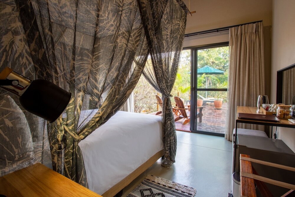 Executive Suite Moya Safari Lodge & Villa