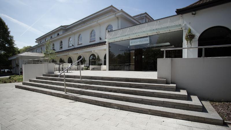 Crowne Plaza Gerrards Cross 比肯斯菲尔德