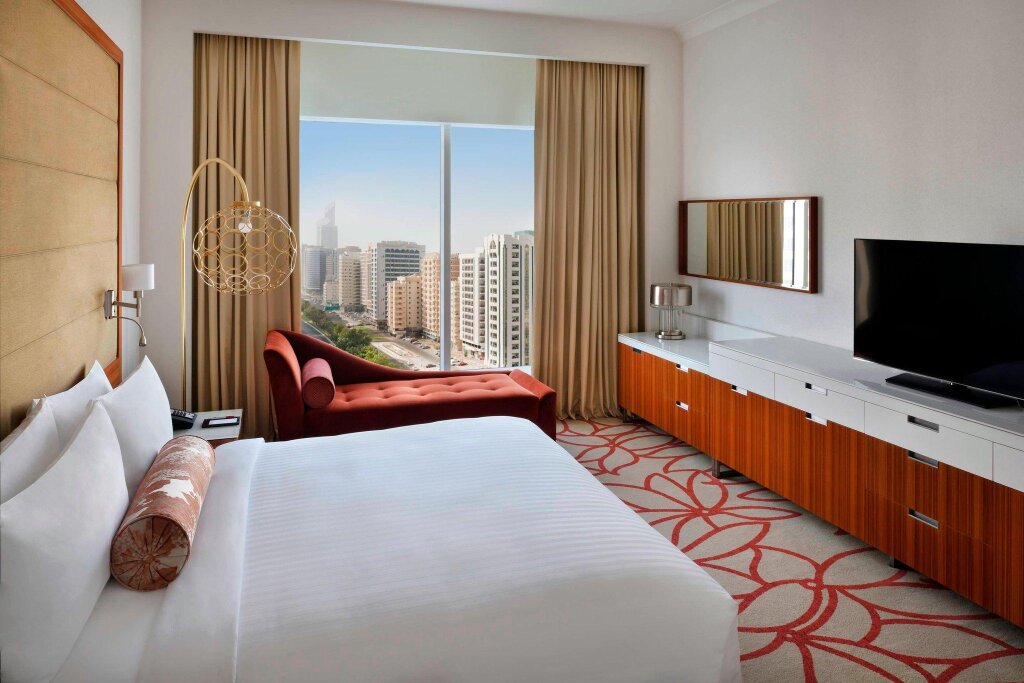 Люкс с 2 комнатами Marriott Hotel Downtown Abu Dhabi