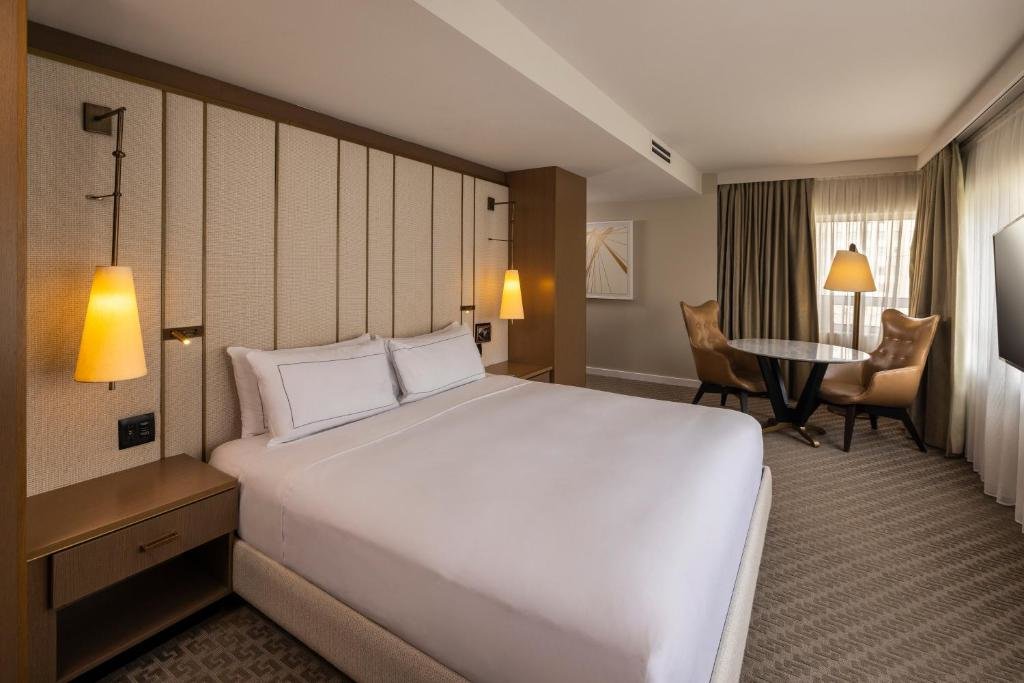 With Living Area Double room The Statler Dallas, Curio Collection By Hilton