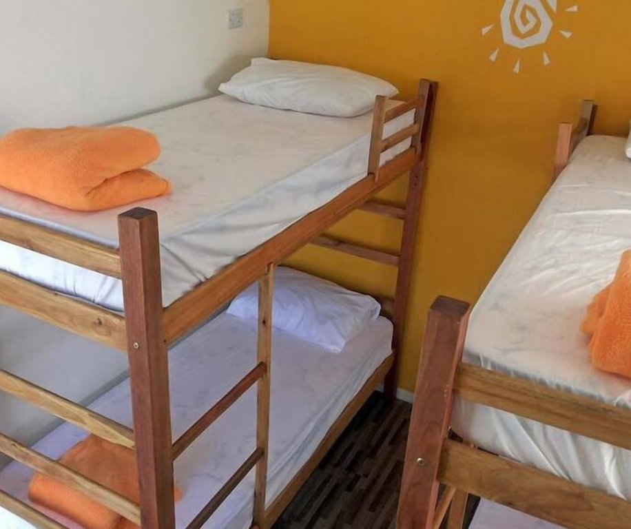 Кровать в общем номере Solar63 Hostel Porto Alegre