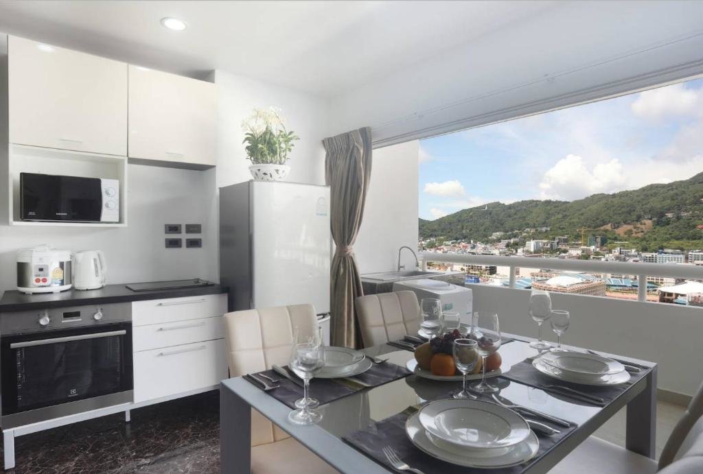 Апартаменты Patong Tower Family Apartment 6 Person