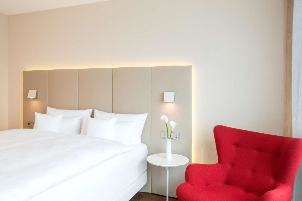 Двухместный номер Premium Avani Frankfurt City Hotel - previously NH Collection Frankfurt City