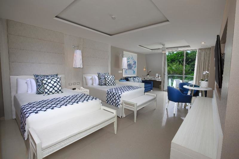 Четырёхместный полулюкс Deluxe Grand Sirenis Riviera Maya Resort & Spa