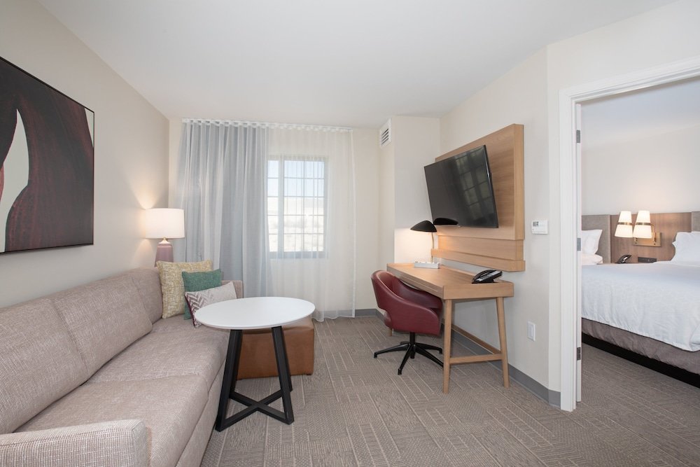 1 Bedroom Suite Staybridge Suites - Carson City - Tahoe Area, an IHG Hotel