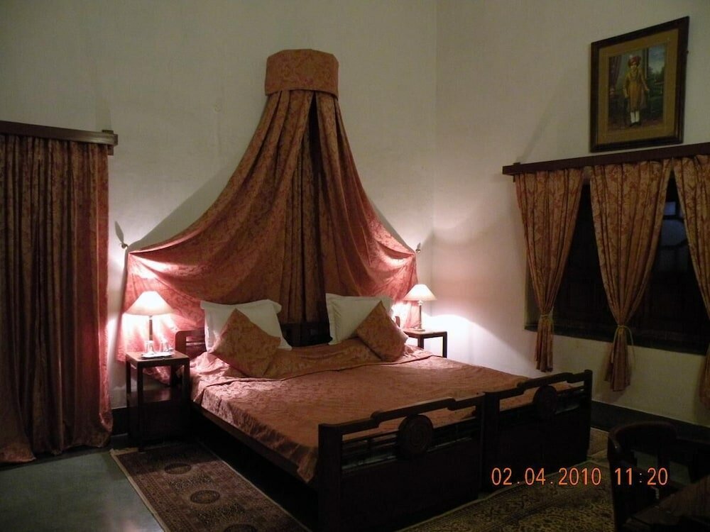 Standard Suite Bhanwar Vilas Palace