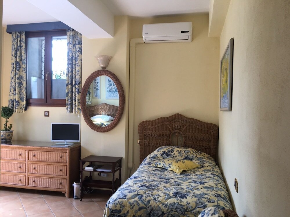 Appartement 3 chambres Villa Castiglioni Apartment