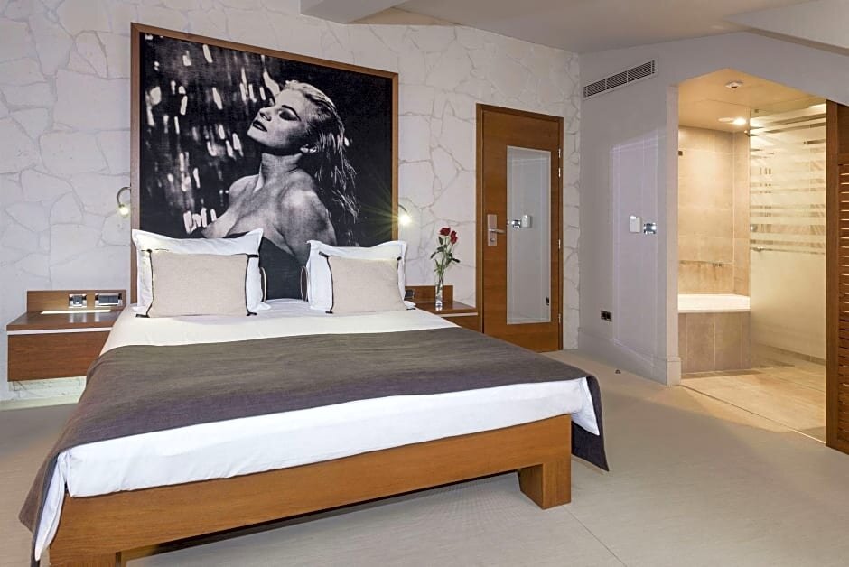 Supérieure double chambre avec balcon et Vue mer Riva Marina Hvar Hotel