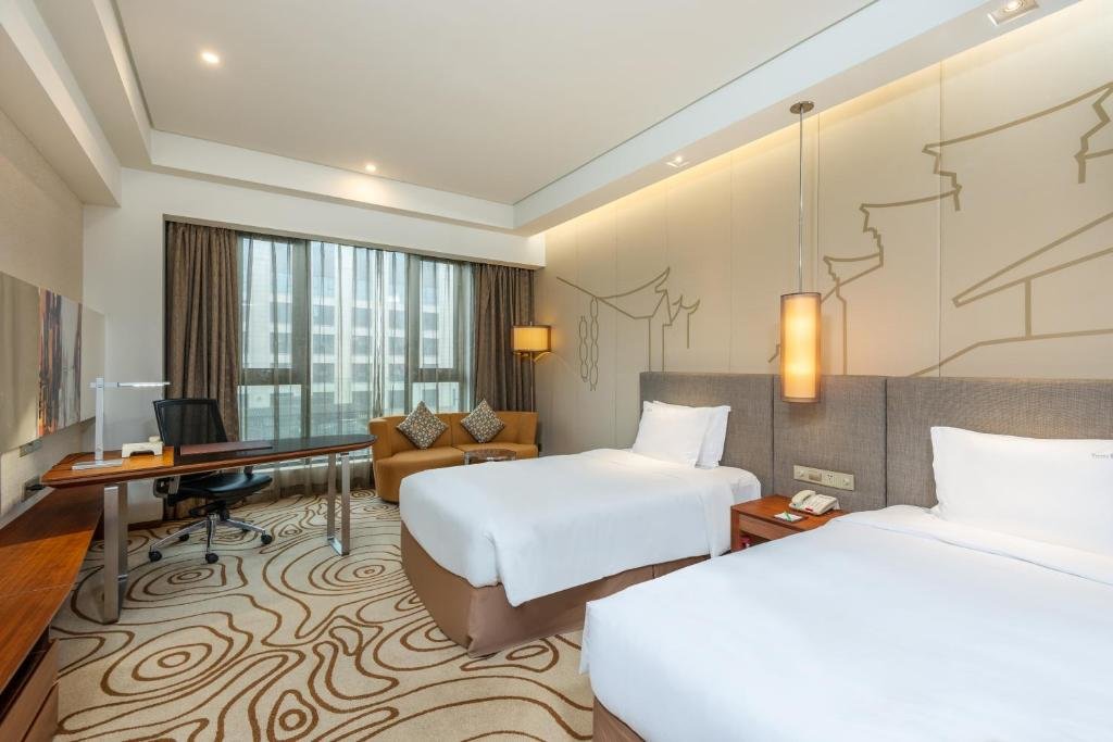 Двухместный номер Superior Holiday Inn Shanghai Hongqiao, an IHG Hotel