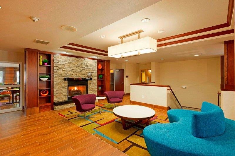 Cama en dormitorio compartido Fairfield Inn & Suites by Marriott Lake Oswego
