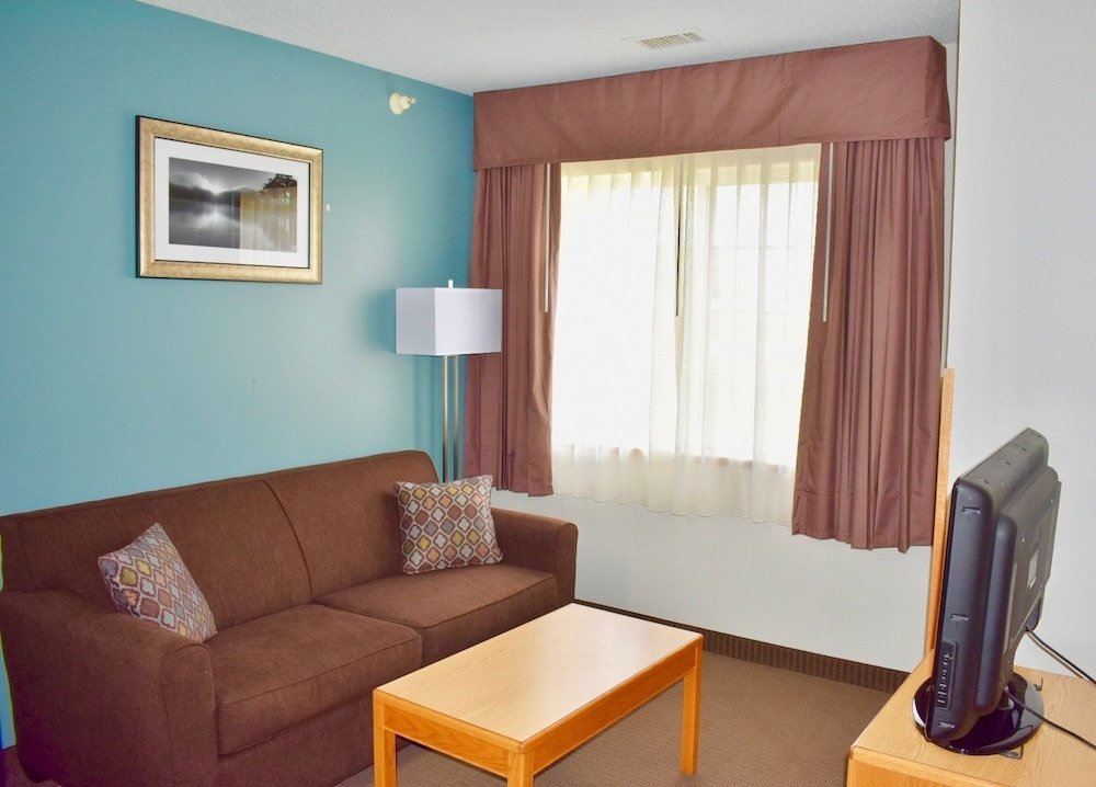 1 Bedroom Suite MainStay Suites Cedar Rapids North - Marion
