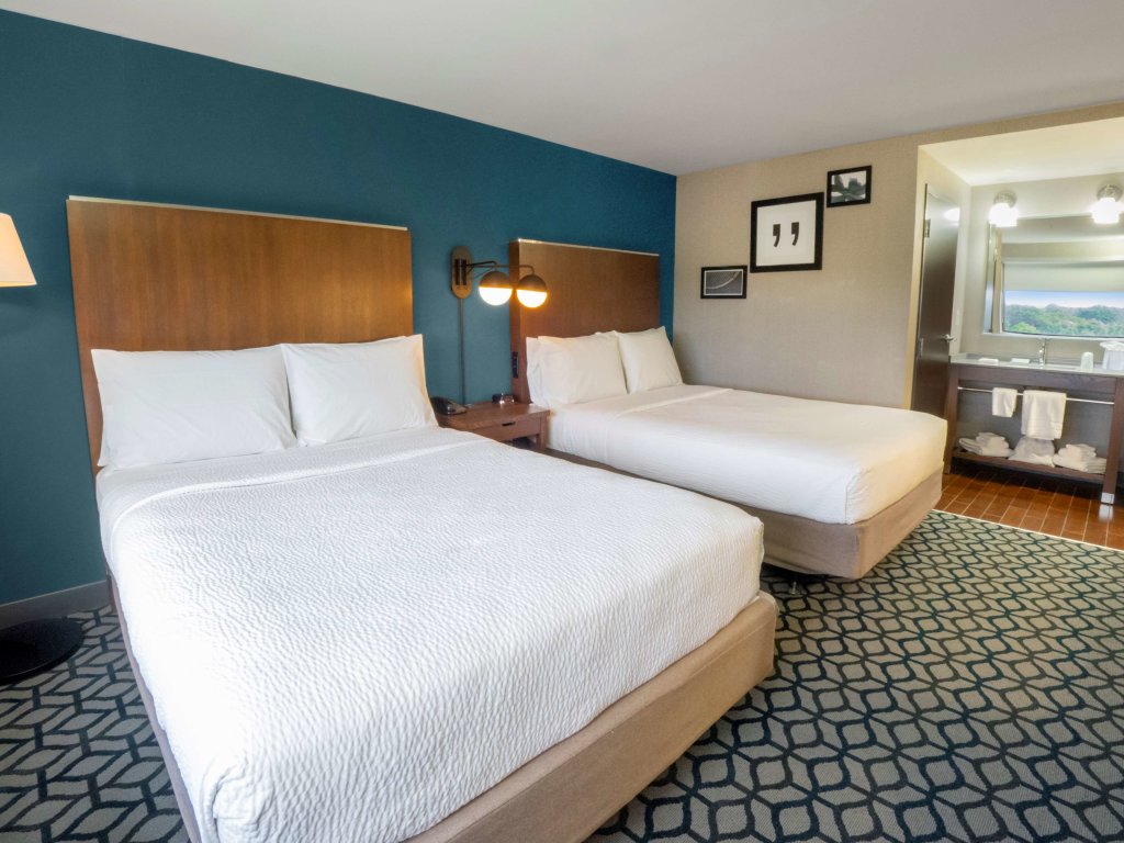Standard Doppel Zimmer Niagara Riverside Resort; BW Premier Collection