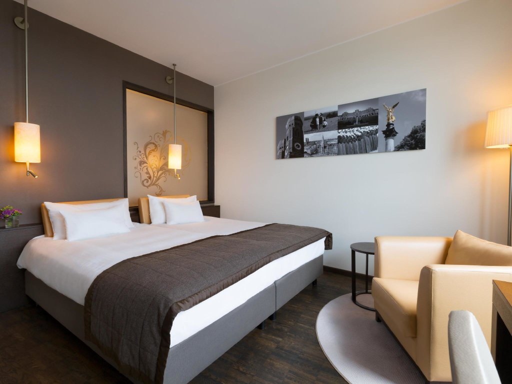 Deluxe Double room Infinity Hotel & Conference Resort Munich