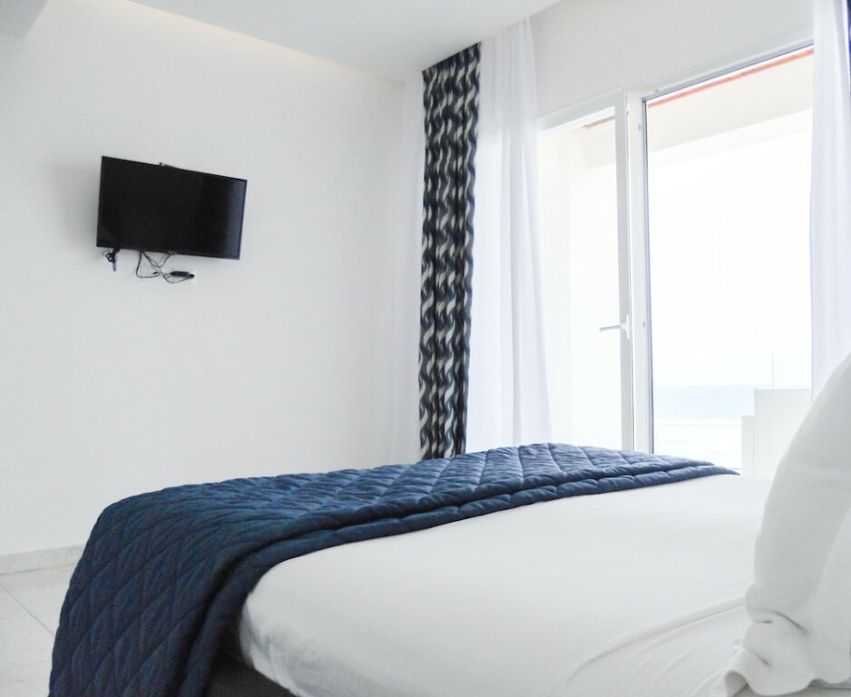 Deluxe Dreier Zimmer mit Balkon und mit Meerblick Boca Beach Residence hotel