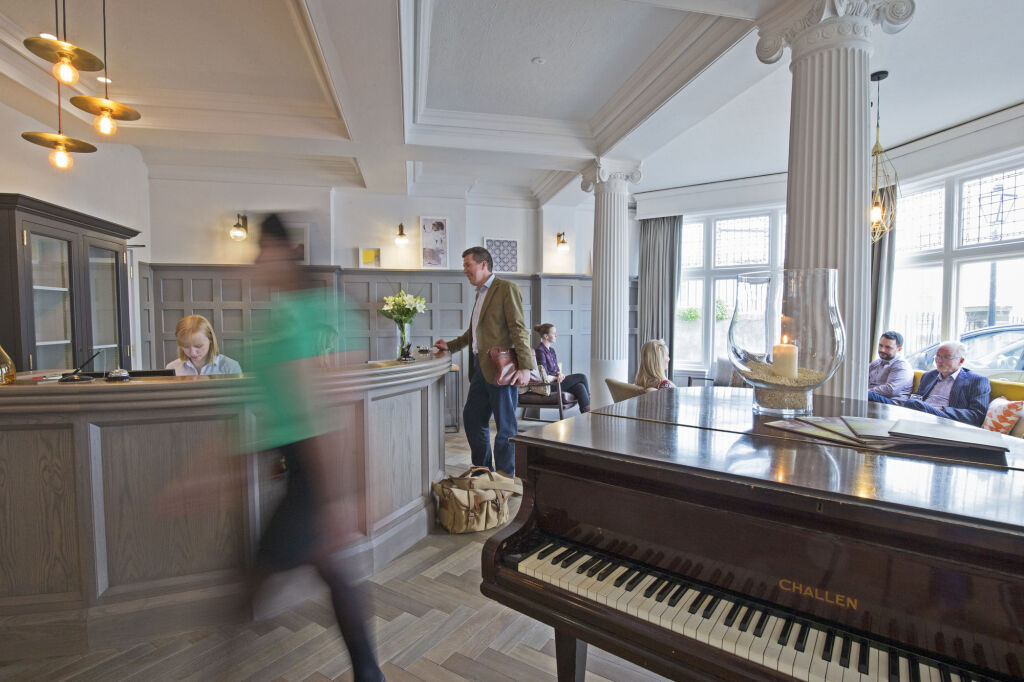 Tunbridge wells Resort. Opera House, Royal Tunbridge wells. Royal Hotel. Royal 1 Бест бэлжэнс.