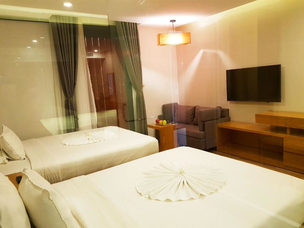 Standard Double room King Town Grand Hotel & Wedding Center