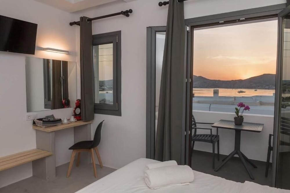 Superior Double room with sea view Piperaki Project Paros