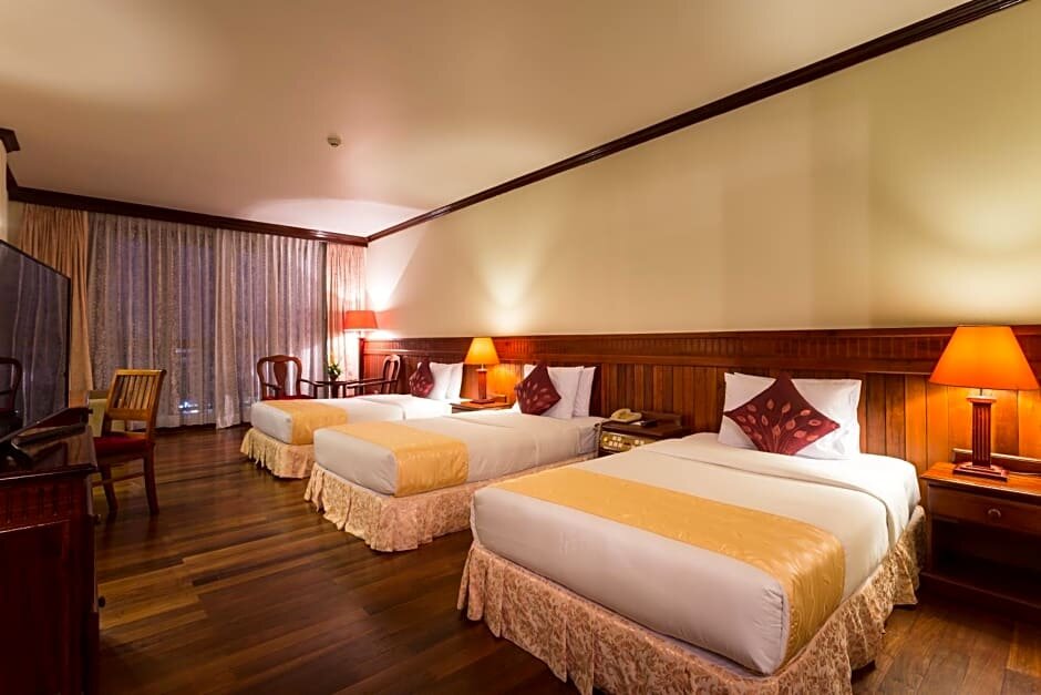 Номер Deluxe Angkor Paradise Hotel