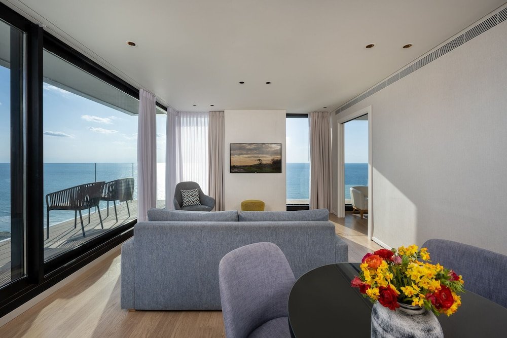 Exécutive suite 1 chambre avec balcon et Vue mer Vert Lagoon Netanya By AFI Hotels