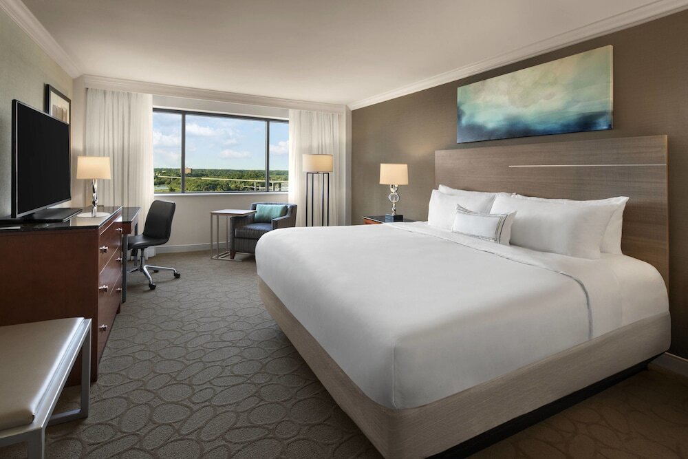 Двухместный номер Premium с видом на реку Delta Hotels by Marriott Richmond Downtown