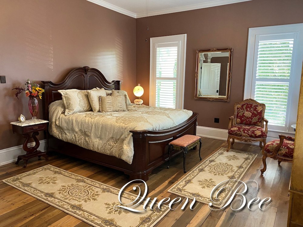 Classic Single room Belle Louise Historic Bed & Breakfast