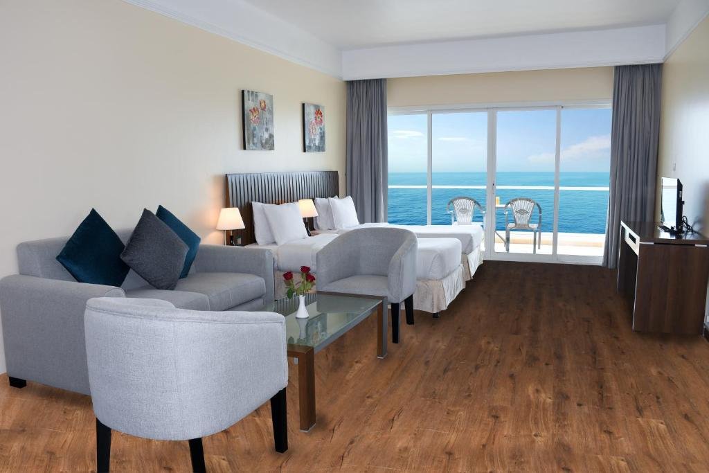 Двухместный номер Deluxe с видом на море Ramada by Wyndham Beach Hotel Ajman
