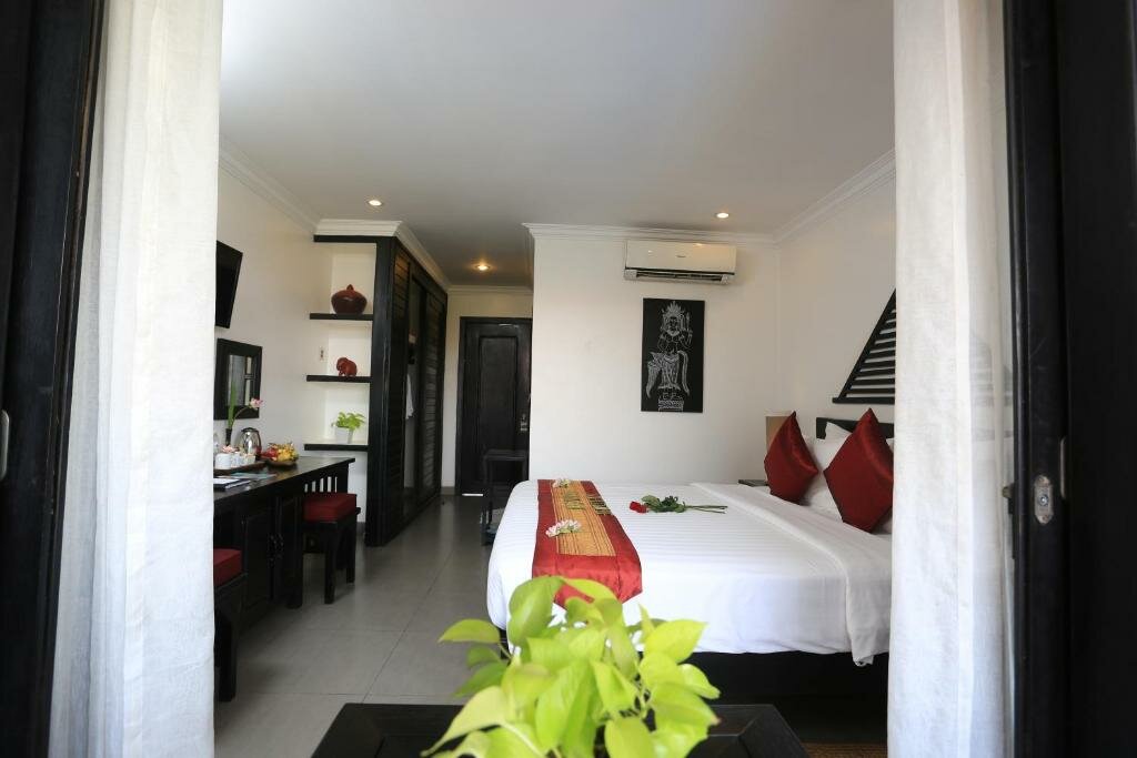 Standard Double room with pool view Khmer Mansion Boutique Hotel