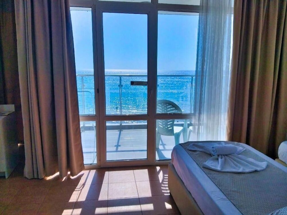 Студия Standard с балконом и с видом на море Aphrodite Beach Hotel