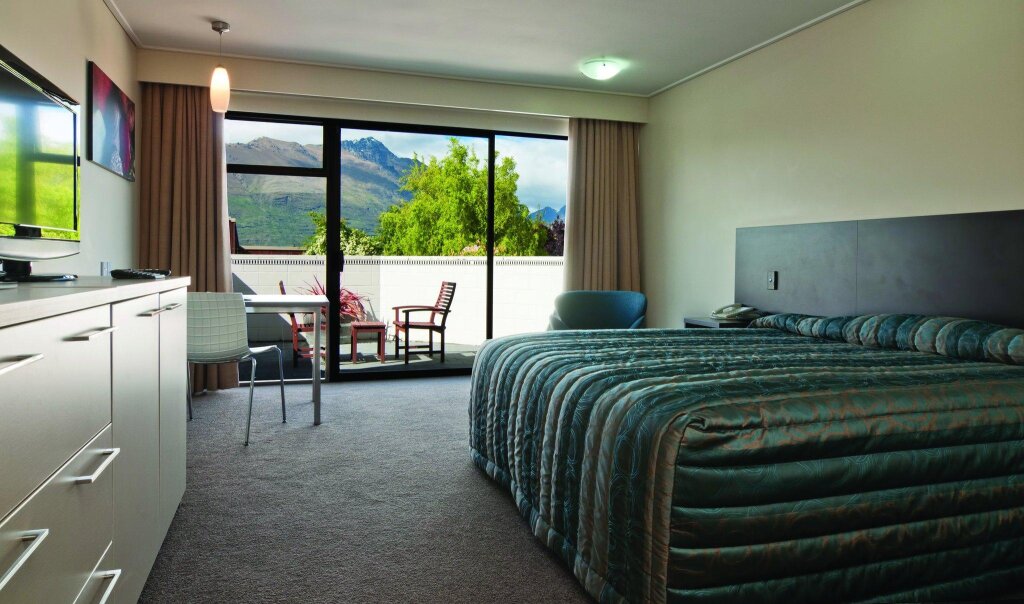 Двухместный номер Superior Copthorne Hotel & Apartments Queenstown Lakeview