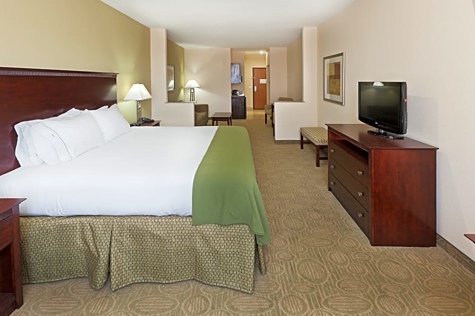 Люкс Holiday Inn Express & Suites Brownfield