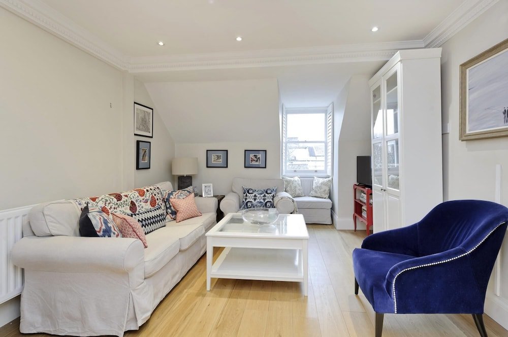 Apartment Delightful Spacious 2 Bed Earl s Court Apartment