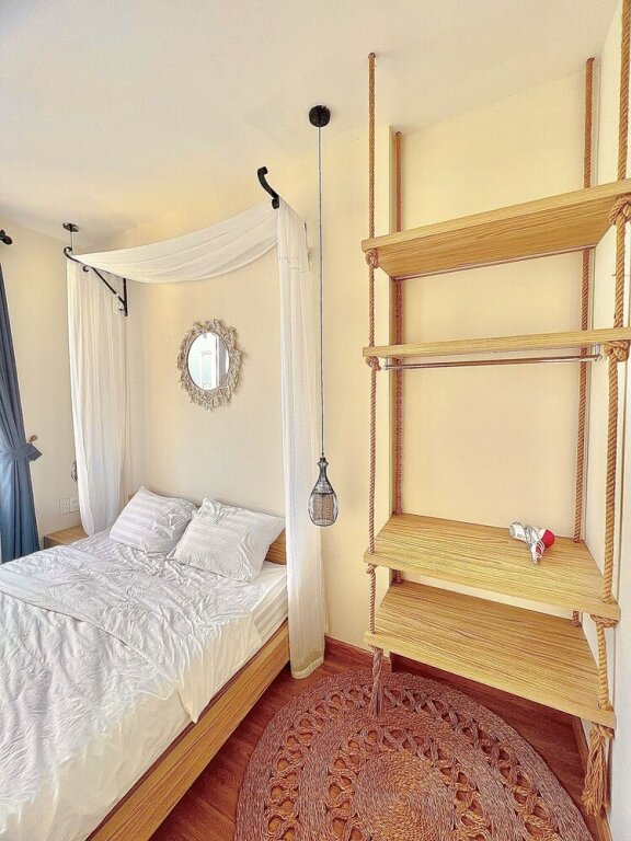 Apartment 3 Zimmer mit Balkon Mian Homestay