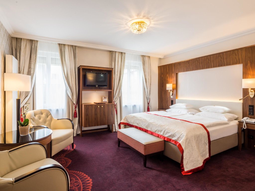 Двухместный номер Superior Hotel Stefanie - VIENNA'S OLDEST HOTEL