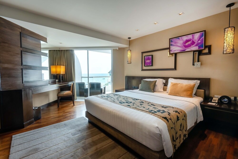 Deluxe double chambre avec balcon et Vue mer A-One Pattaya Beach Resort