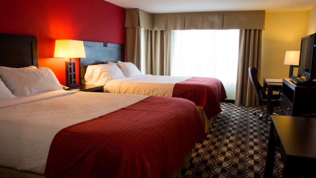 Standard Vierer Zimmer Holiday Inn Saint Louis-Fairview Heights, an IHG Hotel