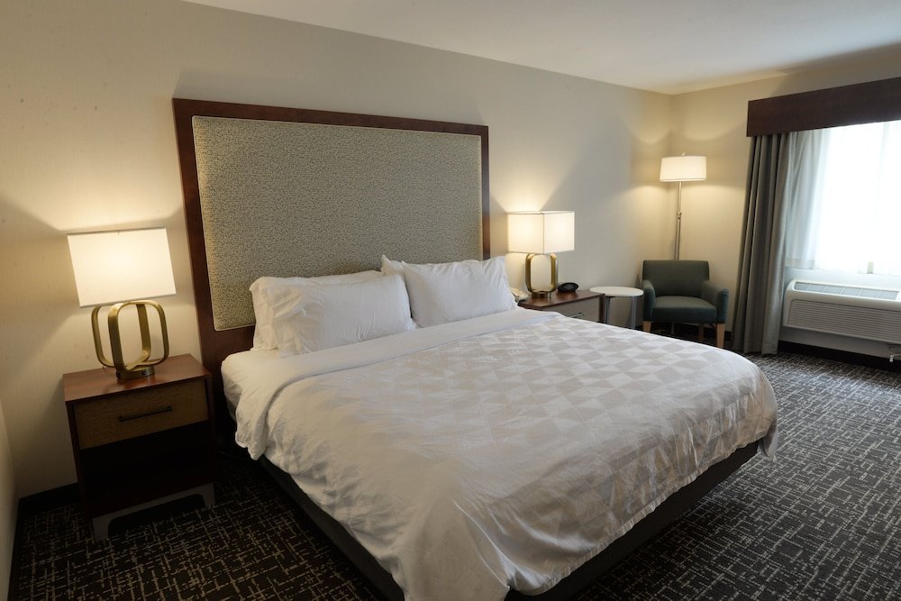 Номер Standard Holiday Inn Hotel & Suites Minneapolis-Lakeville, an IHG Hotel