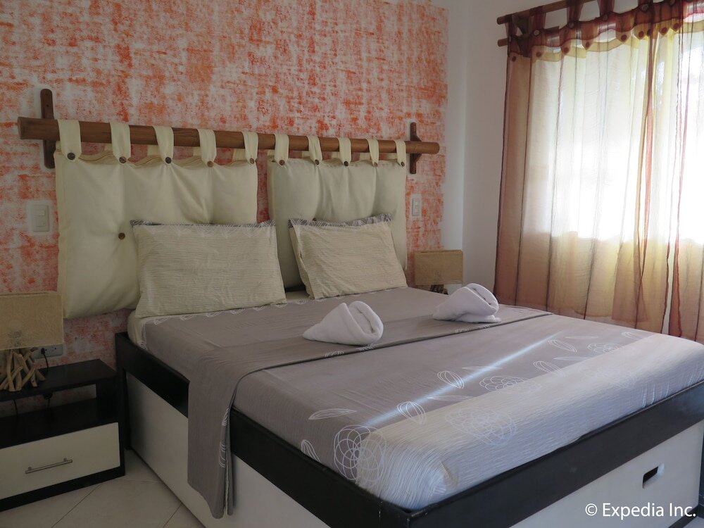 Standard Double room with balcony and with view Vanilla Sky Dive Resort